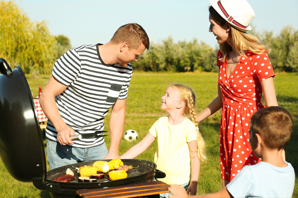 La grigliata con i bambini: idee, consigli e divertimento!