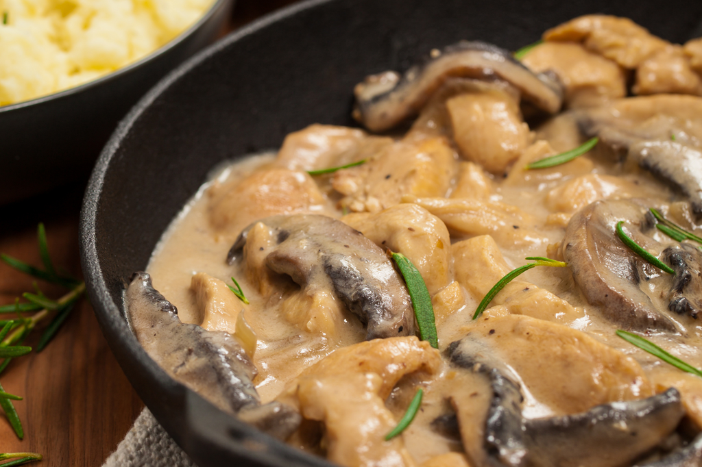 La ricetta delle scaloppine di pollo ai funghi